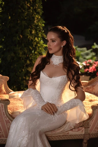 Mistrelli Style #Grazia #3 frontface vertical cropped thumbnail