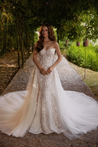 Mistrelli Style #Penelopa #1 frontface vertical thumbnail