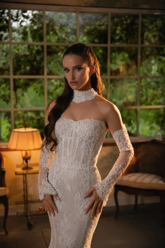 Mistrelli Style #Pilar #6 frontface vertical cropped thumbnail