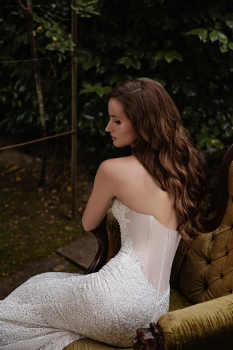 Mistrelli Style #Rosemary #3 default backface vertical cropped thumbnail