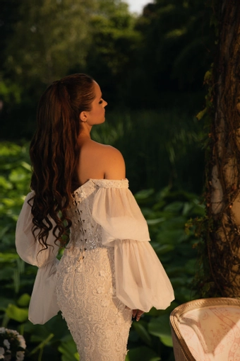 Mistrelli Style #Valencia #6 backface vertical cropped thumbnail