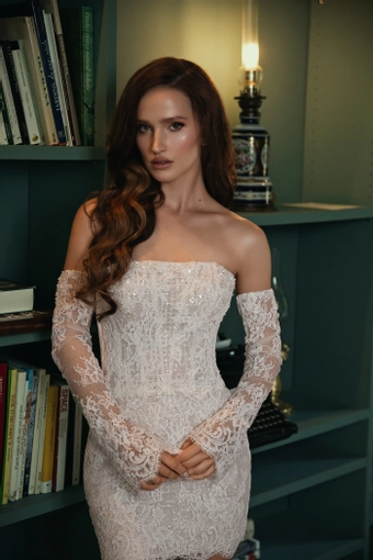 Mistrelli Style #Vega #1 frontface vertical cropped thumbnail