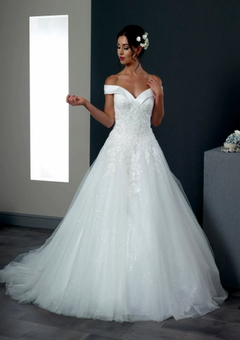 Phoenix Gowns Ovia #0 default frontface vertical thumbnail