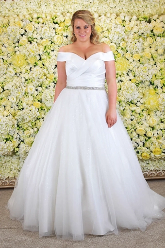 Phoenix Gowns Tian #0 default frontface vertical thumbnail