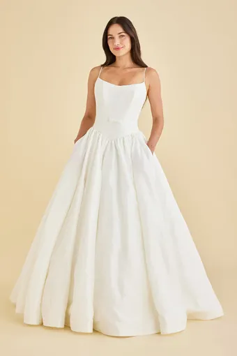 Astrid and Mercedes Caprice #0 default frontface vertical thumbnail