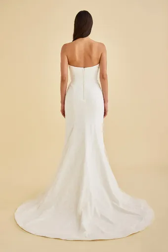 Astrid and Mercedes Jolie #2 default backface vertical thumbnail