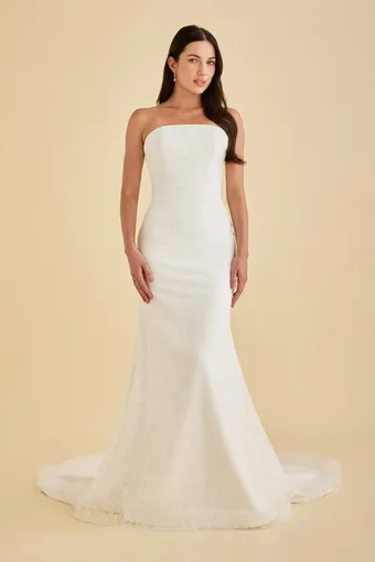 Astrid and Mercedes Jolie #0 default frontface vertical thumbnail