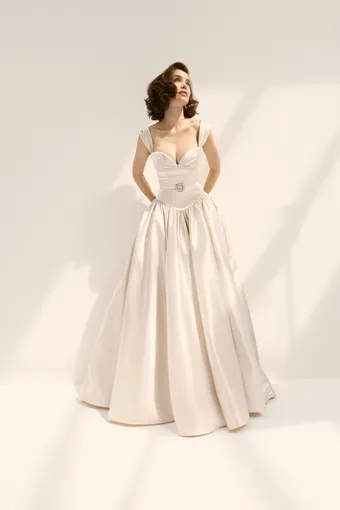 Mark Ingram Style Vivain Iola #1 frontface vertical thumbnail