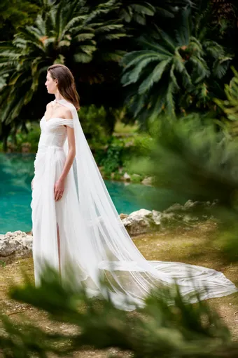 Monique Lhuillier Sienna #1 frontface vertical thumbnail