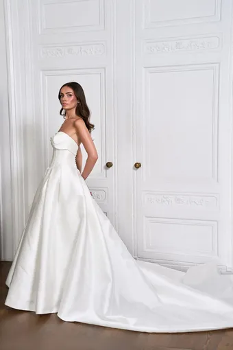 Caroline Castigliano Style Hyacinth Glow #1 frontface vertical thumbnail