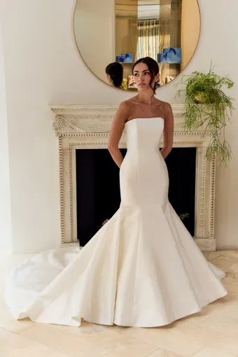 Caroline Castigliano Style Tulip #1 frontface vertical thumbnail