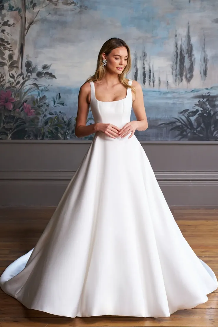 wedding dress designer caroline castigliano Luxury Designer Wedding Dresses Collections by Caroline Castigliano