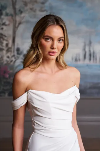 Caroline Castigliano Style Endless Love #1 frontface vertical cropped thumbnail