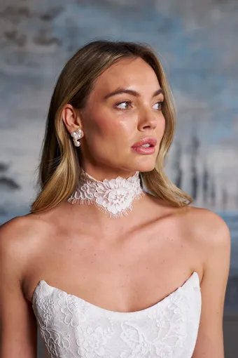 Caroline Castigliano Style Mirage #2 frontface vertical cropped thumbnail