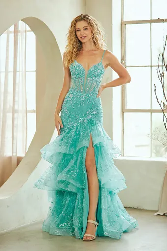 Melotte #8 frontface vertical thumbnail