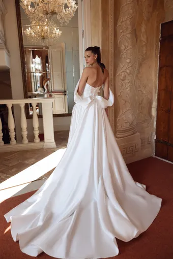 DOMINISS Kalea #2 default backface vertical thumbnail