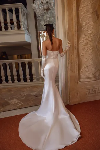 DOMINISS Klaudy #1 default backface vertical thumbnail