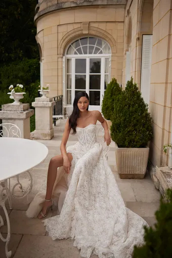 Yedyna YD18293 #1 frontface vertical thumbnail