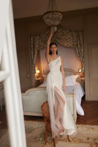 Yedyna YD18295 #1 frontface vertical thumbnail