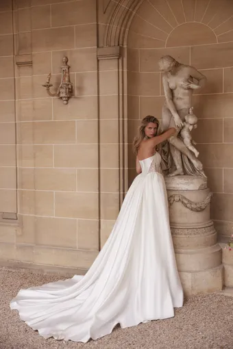 YEDYNA YD18302 #2 default backface vertical thumbnail