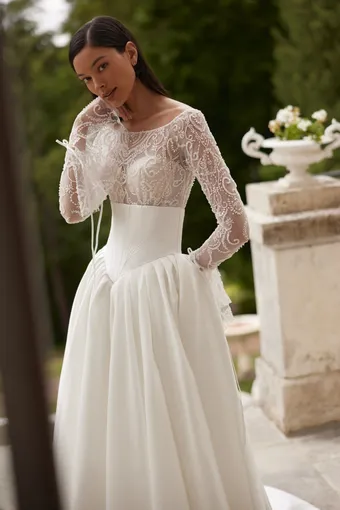 Yedyna YD18305 #1 frontface vertical cropped thumbnail