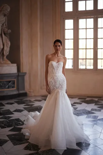 Yedyna YD18329 #1 frontface vertical thumbnail