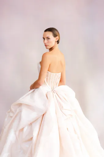 Ines Di Santo Alba #6 frontface vertical cropped thumbnail