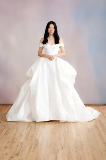 Ines Di Santo Elwood #1 frontface vertical thumbnail