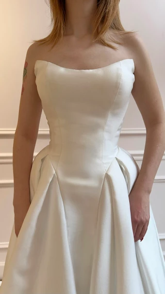 TBR Capsule Collection #Penelope #2 frontface vertical cropped thumbnail