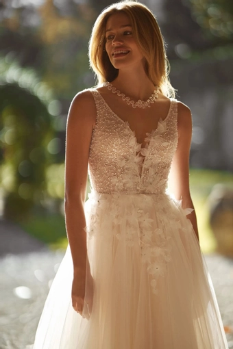 943255 Pollardi #0 default frontface vertical cropped thumbnail