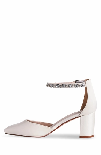 Benjamin Walk #Julie #1 vertical thumbnail