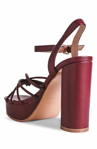 Benjamin Walk #Tiara #12 vertical thumbnail