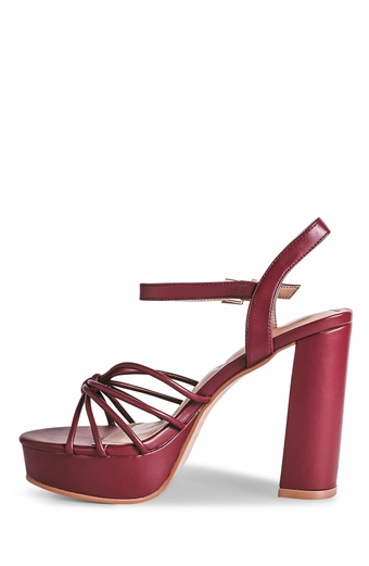 Benjamin Walk #Tiara #23 vertical thumbnail