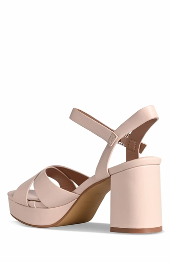 Benjamin Walk #Toby #17 vertical thumbnail