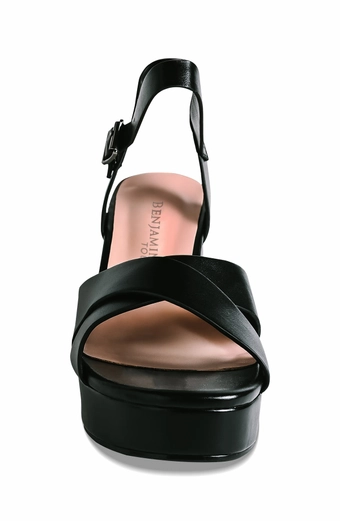 Benjamin Walk #Toby #2 vertical thumbnail