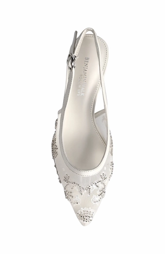 Benjamin Walk #Tori #4 vertical thumbnail