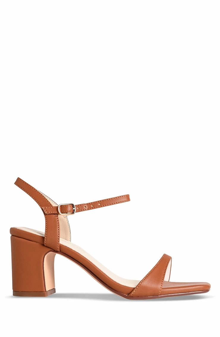 Benjamin Walk Style #True #1 vertical picture