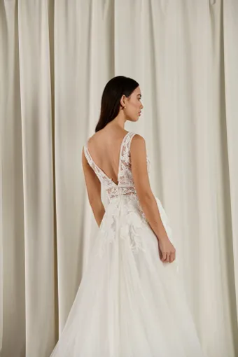 Zavana Couture  WA23147 #6 backface vertical cropped thumbnail