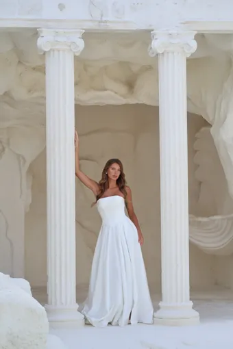 Zavana Couture Lucy #2 frontface vertical thumbnail