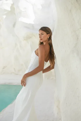 Zavana Couture Gwen #10 backface vertical cropped thumbnail