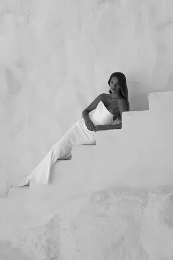 Zavana Couture Gwen #6 frontface vertical thumbnail