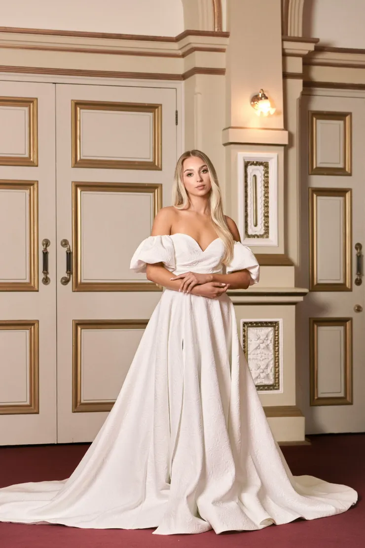 rustic bridal dresses V-Neck Long Sleeve Rustic Wedding Dresses, Champagne Bridal Gowns WD00 bridalsew