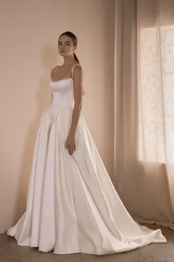 Vagabond Bridal Style #Alba #3 frontface vertical thumbnail