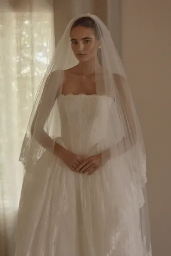 Vagabond Bridal Style #Amelie #8 frontface vertical cropped thumbnail