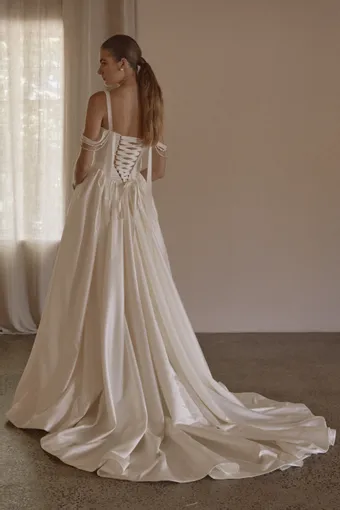 Vagabond Bridal Style #Astra #4 backface vertical thumbnail