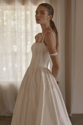 Vagabond Bridal Style #Astra #5 frontface vertical cropped thumbnail