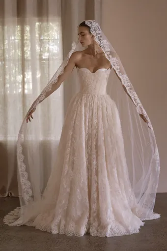 Vagabond Bridal Style #Josephine #3 frontface vertical thumbnail