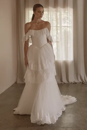 Vagabond Bridal Style #Juliette #3 frontface vertical thumbnail