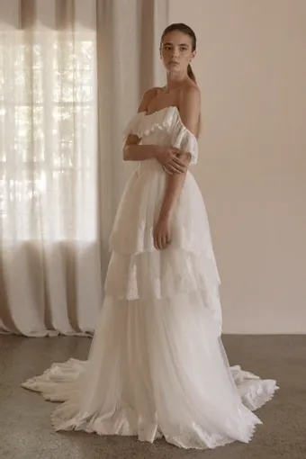 Vagabond Bridal Style #Juliette #2 frontface vertical thumbnail