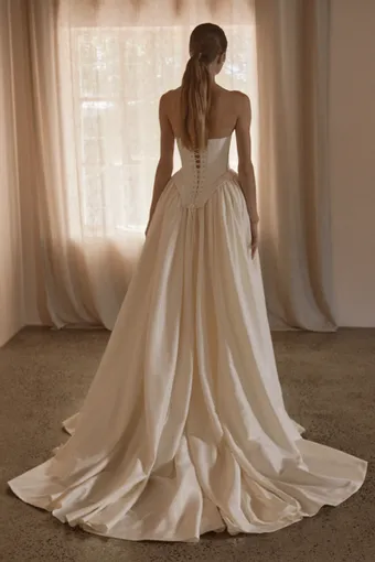 Vagabond Bridal Style #Louis #12 backface vertical thumbnail